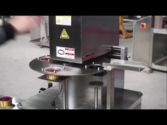 Macchina automatica di sigillamento del vassoio di foglio di alluminio per pasta di pomodoro e basilico